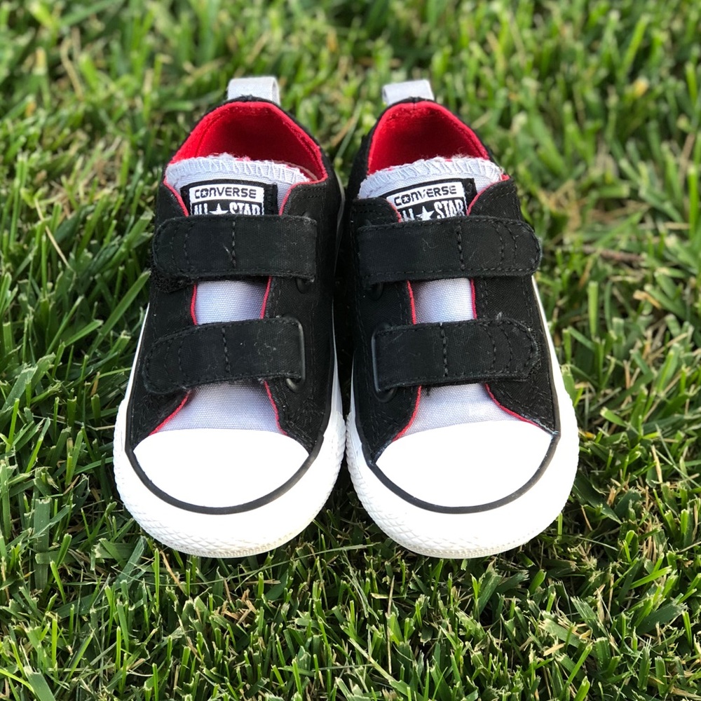 Velcro Converse